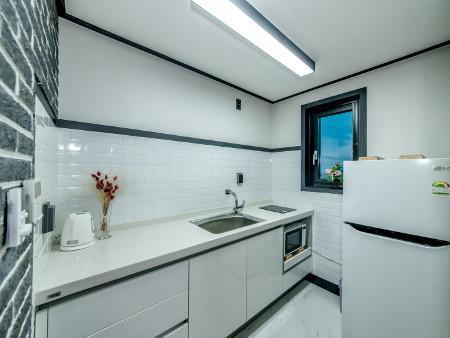 סאוגוויפו Jeju Skyhill Pension מראה חיצוני תמונה