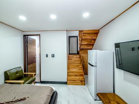 סאוגוויפו Jeju Skyhill Pension מראה חיצוני תמונה